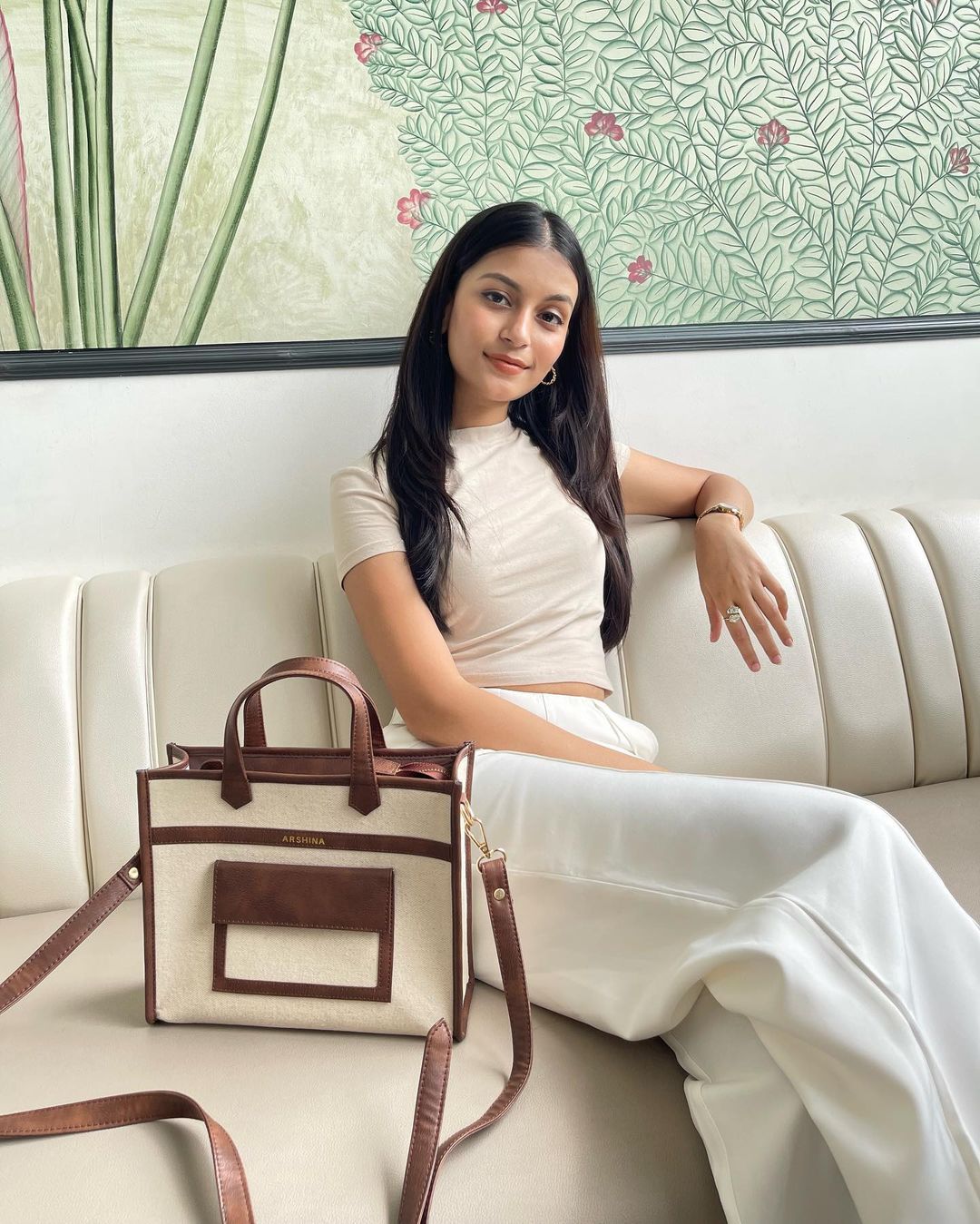 HAZEL SLING BAG | BROWN | SMALL