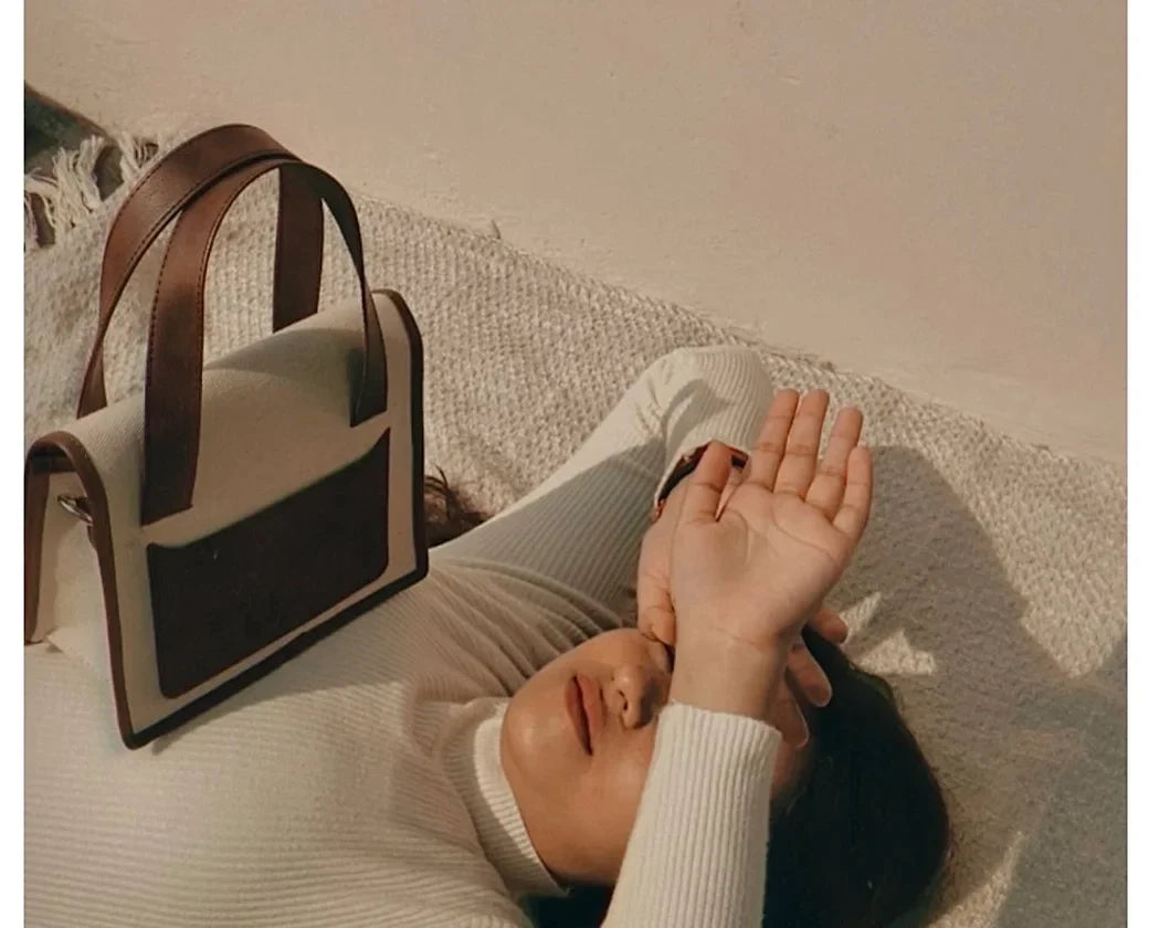 Eve Sling Bag