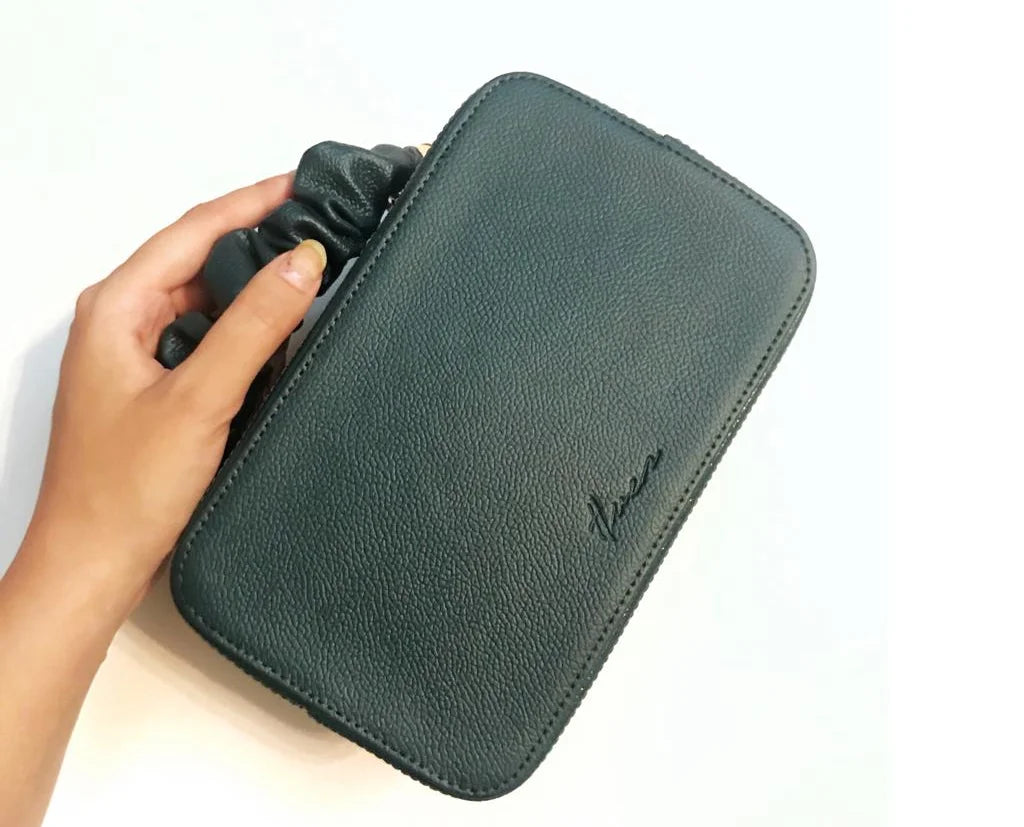 Tess Sling Bag