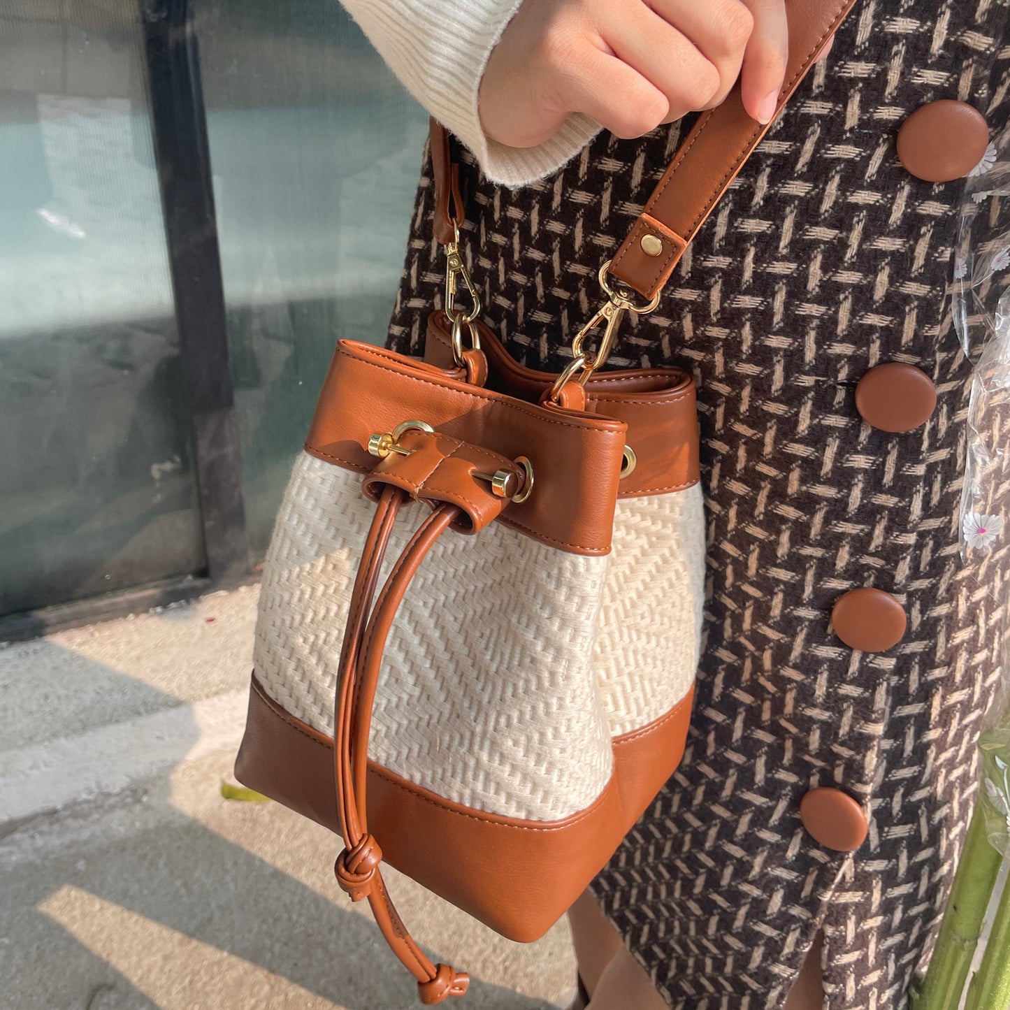 Phoebe Sling Bag