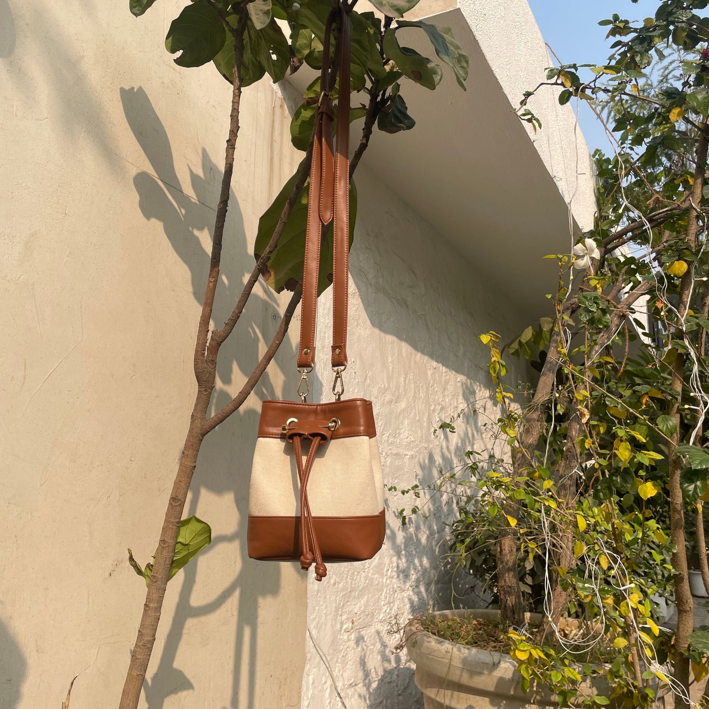 Phoebe Sling Bag in CANVAS