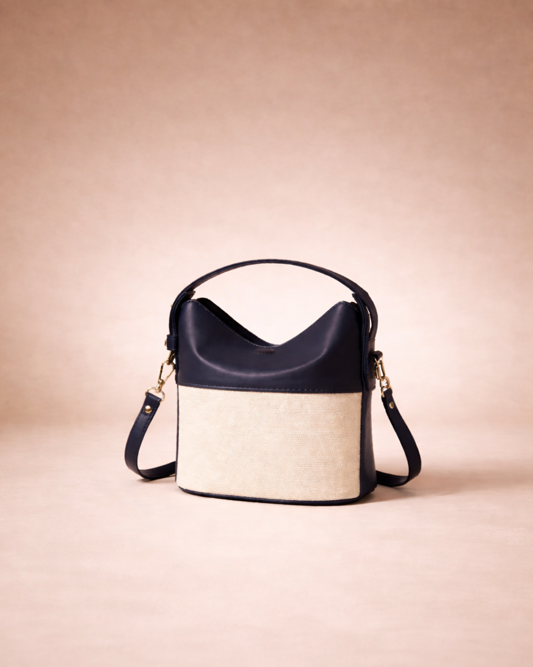 Emma Sling | Black and Beige